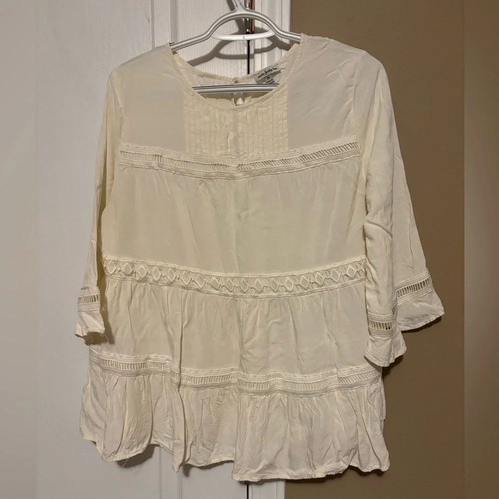 Seven Forty two tunic, size M Chic Ivory Women's Blouse Beige 3/4 sleeve women’s - Picture 1 of 3